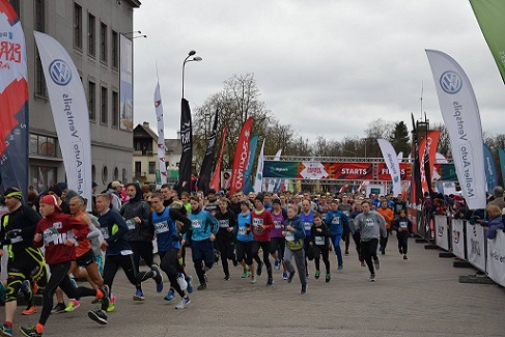Daugavpils pusmaratons veiksmīgi finišējis