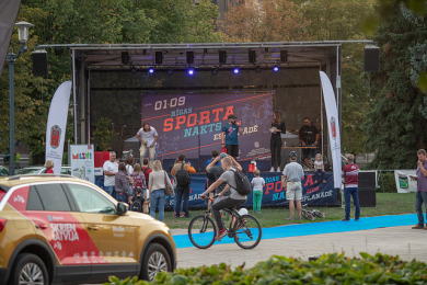 Aizvadītajā Rīgas sporta naktī izskan aicinājums - sportot kopā