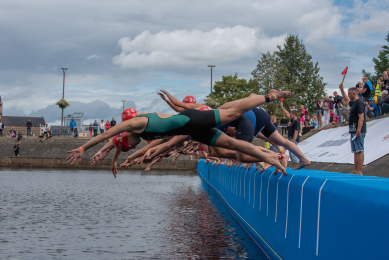 Rīgas triatlonā būs plaša un ļoti spēcīga Lielbritānijas sportistu delegācija
