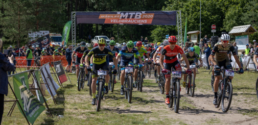 Ar ļoti kuplu dalībnieku skaitu aizvadīts Ikšķiles MTB velobrauciens